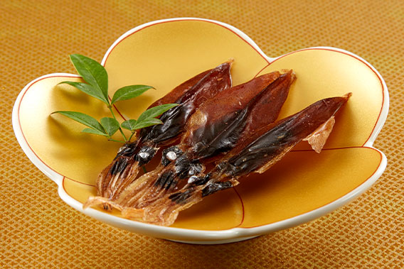 画像：丸干しほたるいか