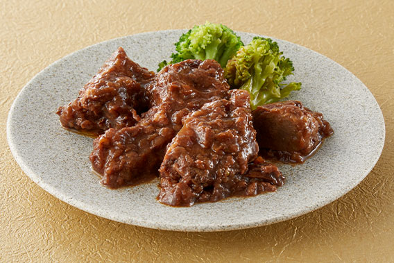 画像：4Xビーフの赤ワイン煮（ブフ・ブルギニョン）